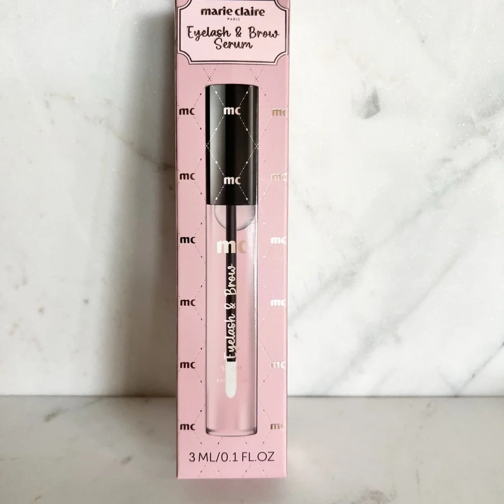 NWT: Marie Claire Natural Charm Makeup set